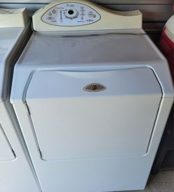Maytag washer/dryer (gas)