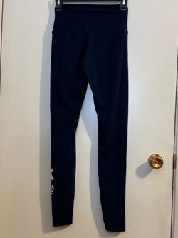 PINK Victoria’s Secret Navy Glitter Logo Leggings – New