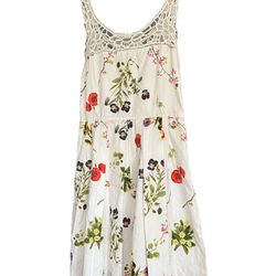 BB Dakota Dress White Floral Sundress Size 6 100% Cotton Fitted & Flare.  Girlycore cottage ore Lined Pleated Zipper on Side Crochet Detail on Top Gor