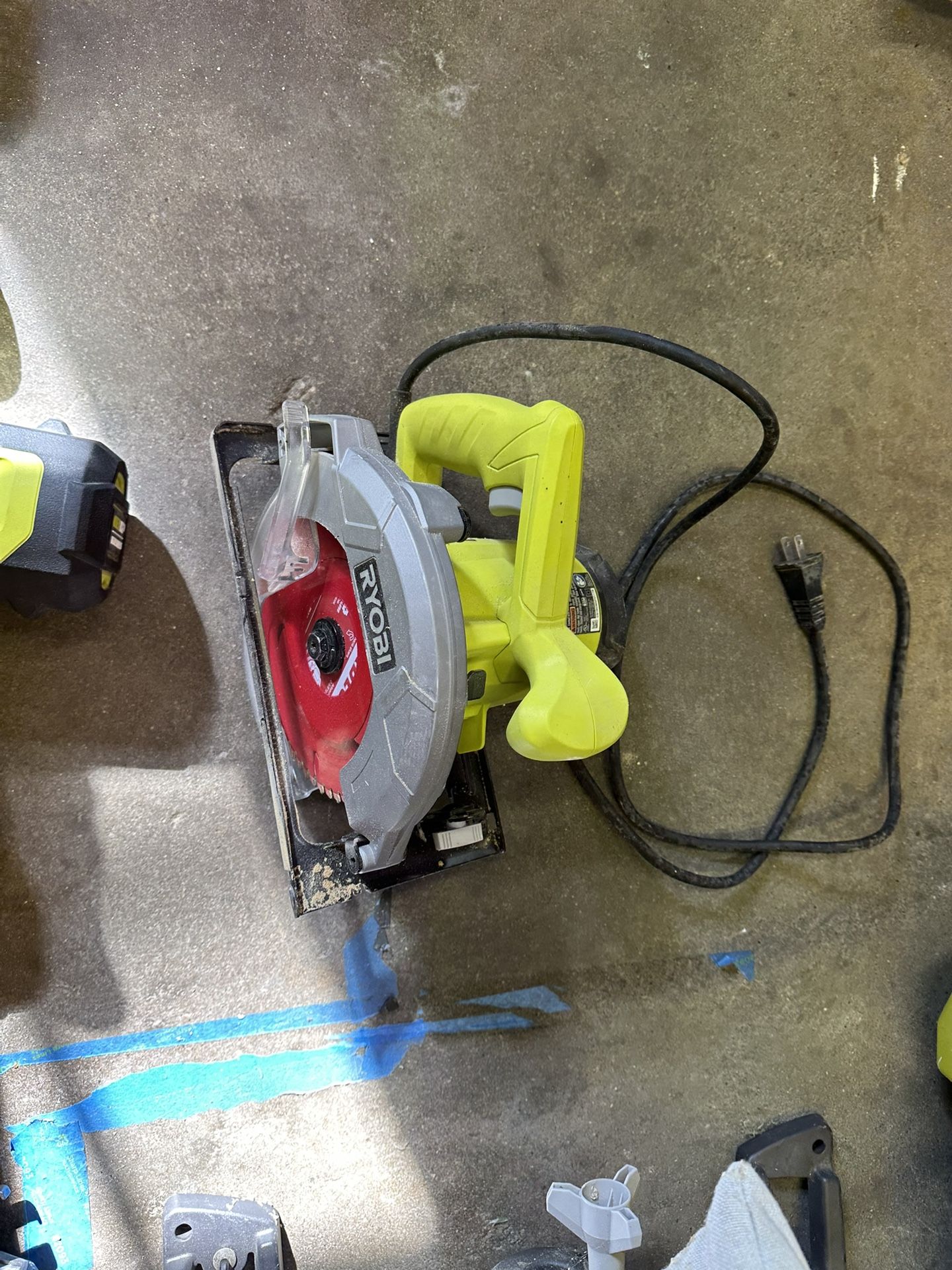 Ryobi Circular Saw (corded)