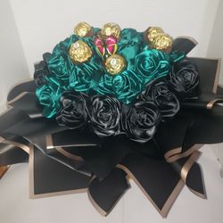Bouquet ,con  Rosas Eternas 