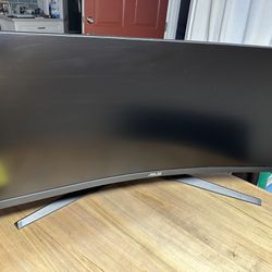 ASUS 34” Curved monitor (3440x1440) 165hz