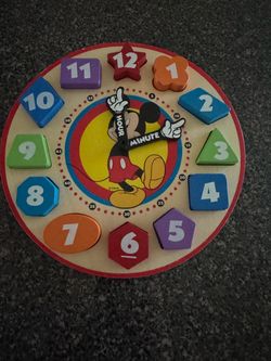 Disney Mickey Mouse Wooden Shape Sorting Clock