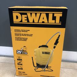 *New* Dewalt DXSP190652 4gal/15l Piston Pump Sprayer