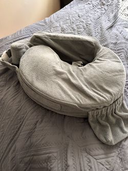 Nursing Pillow 