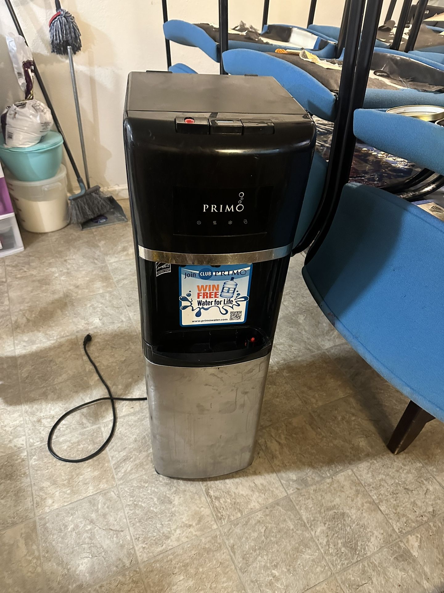 Water Dispenser