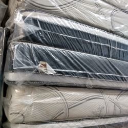 💤🛏️Mattress all sizes🛏️💤
🔵Pillow top🛏️
🟢Queen sizes $190
🟡Full sizes $ 170
🟠Twin sizes $120
🟣cal King $ 310
🟤E K $ 320
🚚Delivery availabl