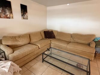 Free sectional