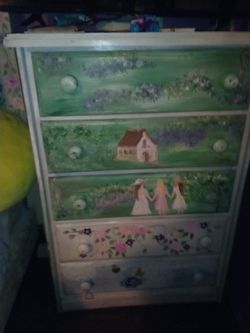 Bedroom Set With Painting 