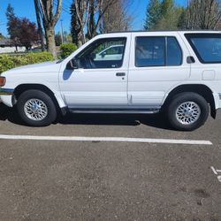 1995 Nissan Pathfinder