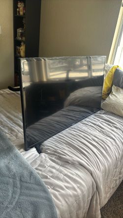 36” Samsung TV