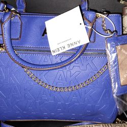 Hand Bags( Ask For Pricing 