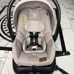 Maxi Cosí Car Seat 