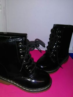 Toddler combat boots