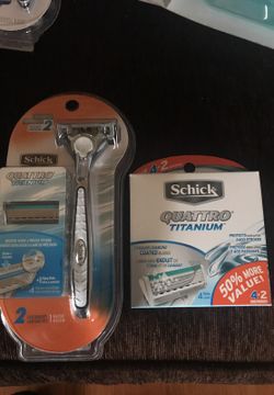 Schick quattro titanium set 12.00
