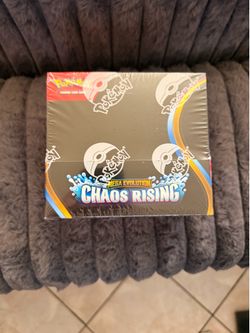 Chaos Rising booster box