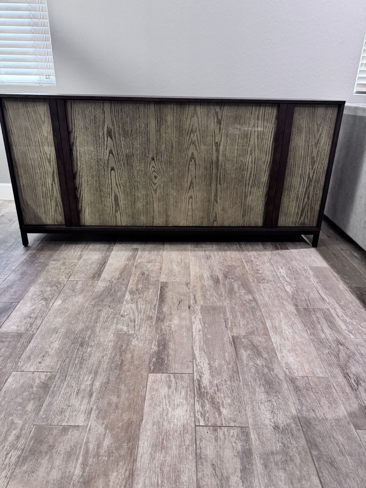 Sideboard/Credenza