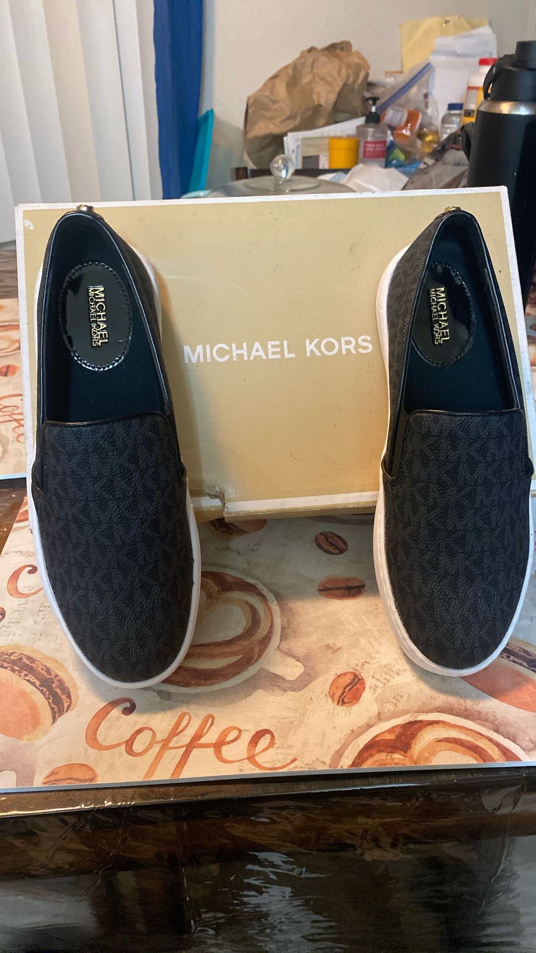 Michael kors Size7 New