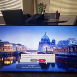 LG 4K 55” TV 220$ Retail Is 500 OBO