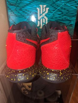 Kyrie 3 shop mamba mentality red