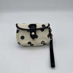 Dooney & Bourke Women's Clutch Cream Black Wristlet DB Logo W/ Charm