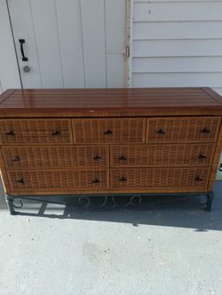 Wood dresser