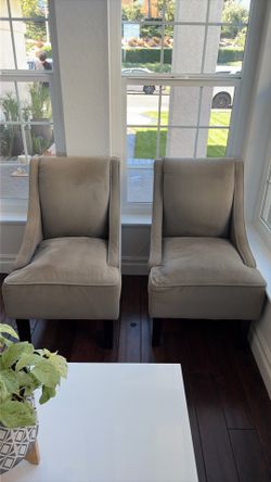 Free gray accent chairs x 2 with broken springs