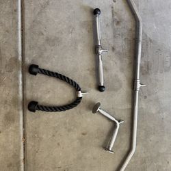 4 Cable Machine Attachments