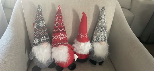 Gnome For The Holiday Decor 