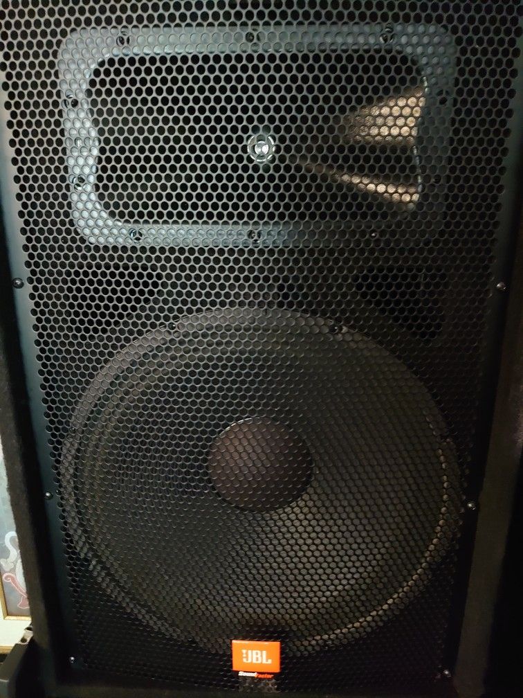 Jbl Sound Factor 15"