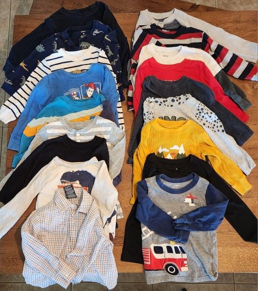 Boys 2T Winter Clothes. 55+ Peices