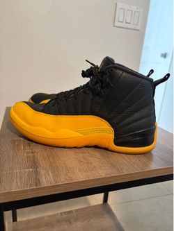Jordan 12 Retro University Gold