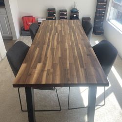 Kitchen Table And Chairs 