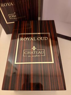 Chateau Les Parfums Royal Oud Fragrance Box