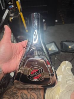 1951–1952 Chrysler hood ornament base