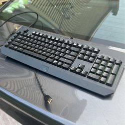 Razor Black Widow Ultimate 