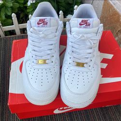 Nike Air Force 1 Low White Team Red (Size 8.5M)