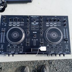 Denon DJ MC 4000