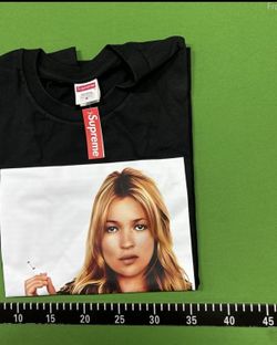 2012 Kate moss supreme tee size M