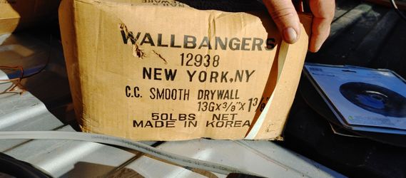 WallBangers Drywall 50 pound box Nails