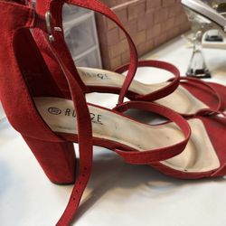 Red Heel Size 10