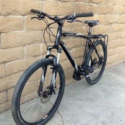 SPECIALIZED HARDROCK MOUNTAIN BIKE Mechanical Disc Brakes