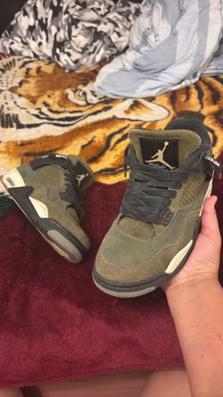 Jordan 4s