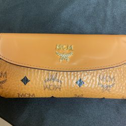 MCM Wallet 