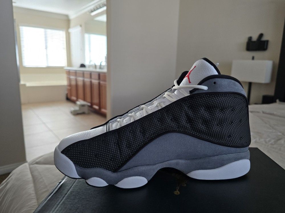 Jordan 13 Black Flint