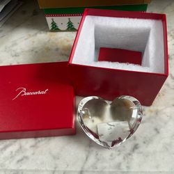 Heart Baccarat Paperweight 