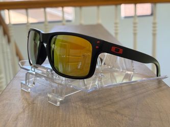 Oakley Men's Square Sunglasses Mirrored Multicolor Lens Black Plastic Frame