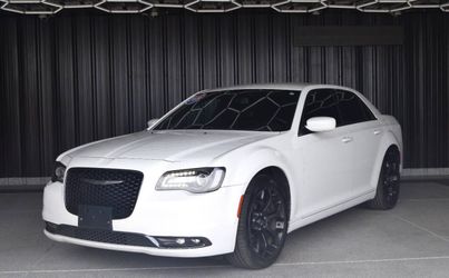2019 Chrysler 300