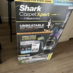 Shark CarpetXpert Hair Pro with StainStriker Upright Carpet & Area Rug Cleaner, Upholstery, Pet Friendly, Carpet Shampooer, 3 Tools, EX300 Gray