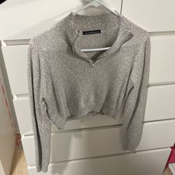 Brandy Melville Grey Crop Sweater